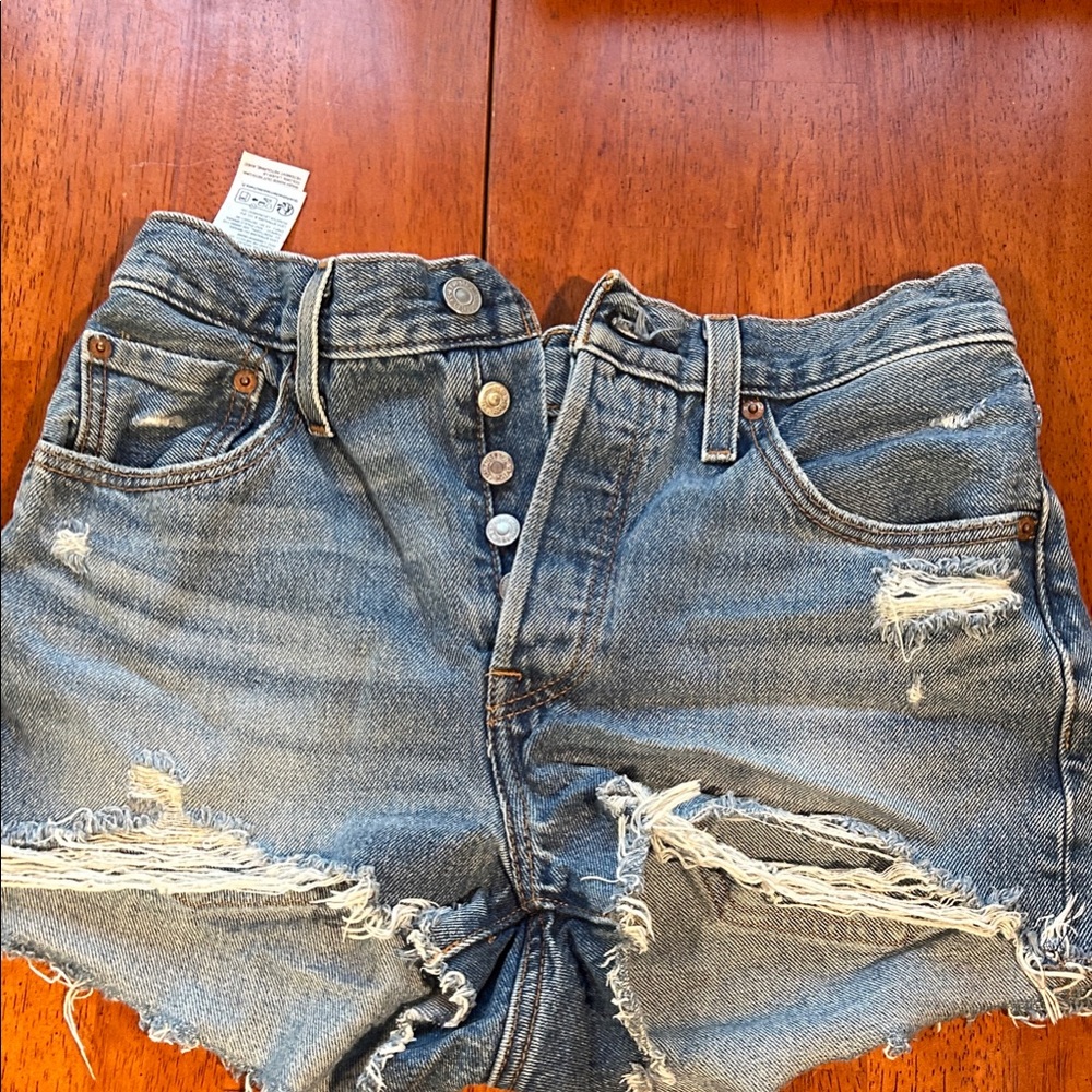 Levi Distressed High-Rise Women's Denim Shorts - Light Blue